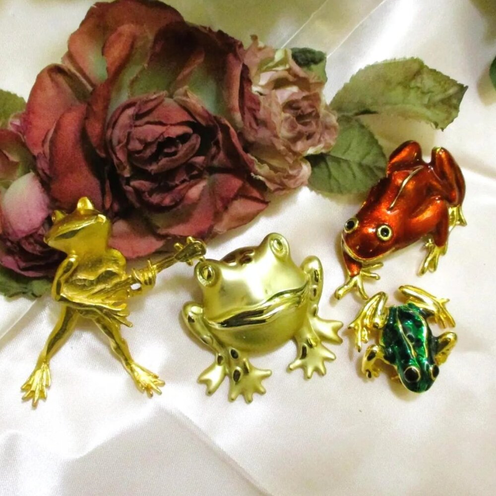 VINTAGE Designer Frog Brooch Lot ~ Gold-Plated Enamel Toad ~ Signed JJ AJC AAi